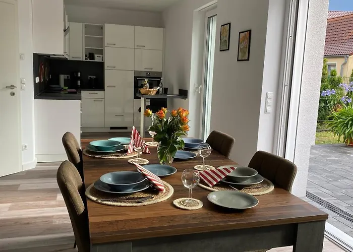 Helfert 1 Mit Grosser Terrasse * Senftenberg