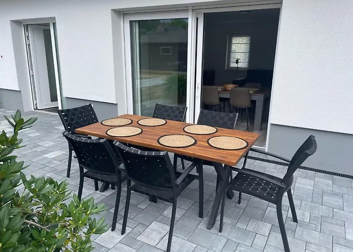 Apartment Helfert 1 Mit Grosser Terrasse Senftenberg